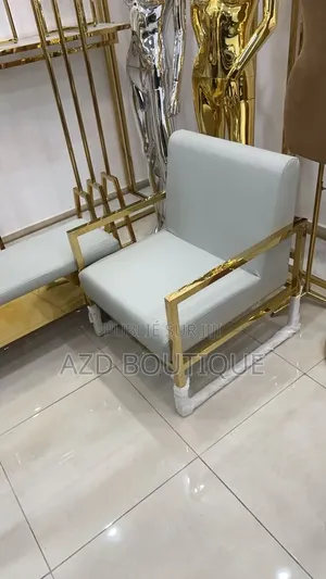 Fauteuil Ou Mirroir Ou Banc Disponible Pour Vos Magasins