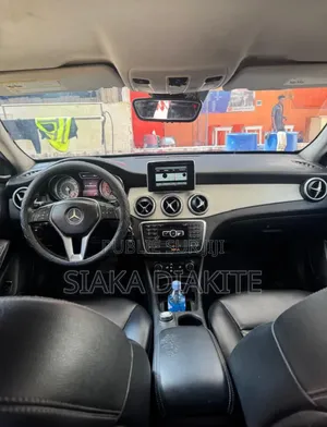 Mercedes-Benz GLA 250 2015 Noir