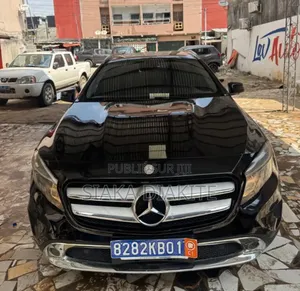 Mercedes-Benz GLA 250 2015 Noir