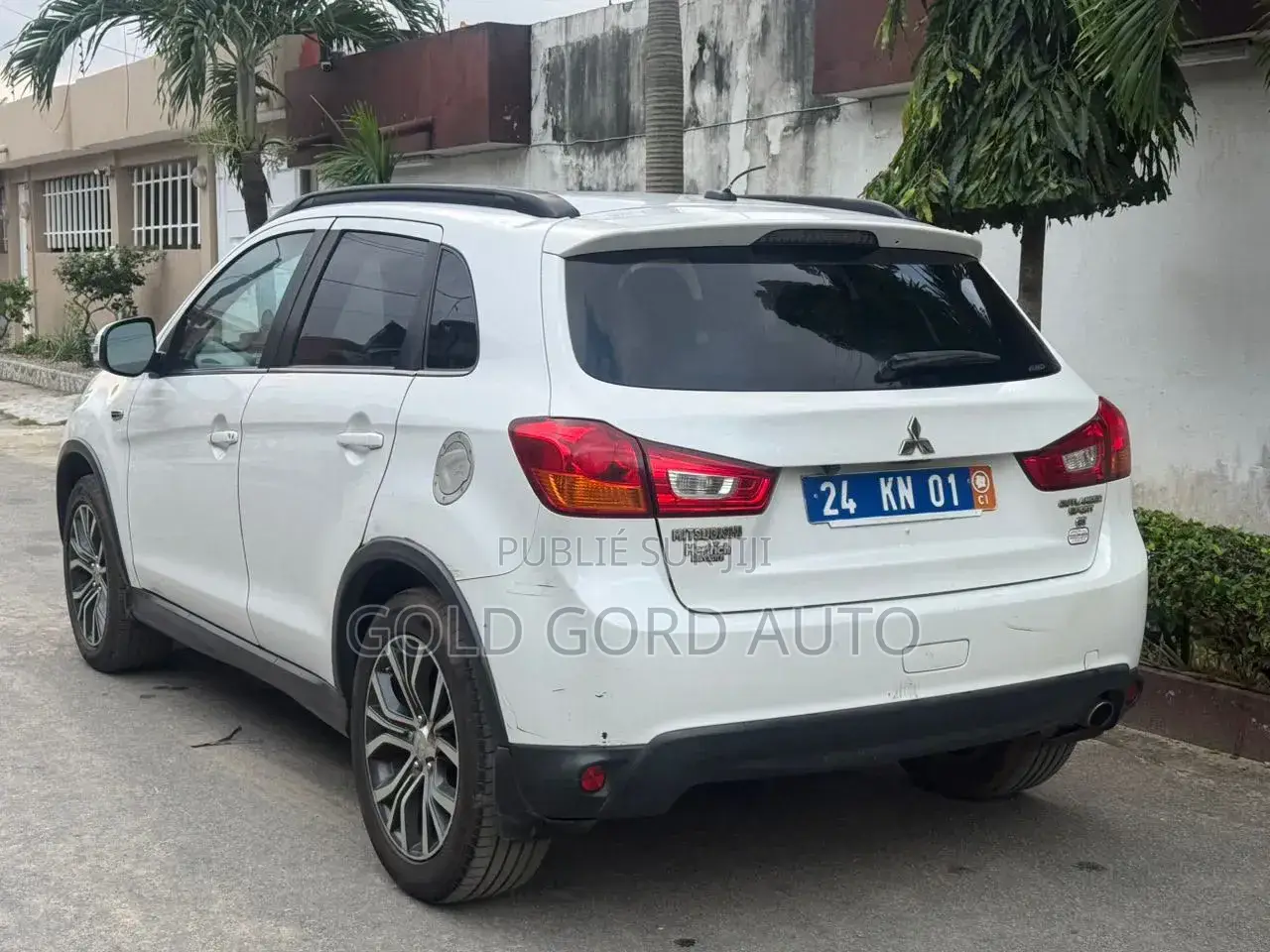 Mitsubishi Outlander 2016 Blanc