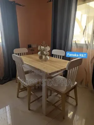 Table À Manger