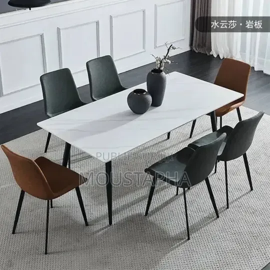 Table À Manger