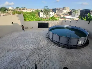 4chbre Villa dans Avec, Cocody à Louer