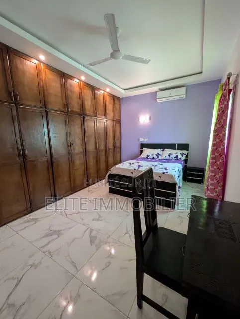 Meublé 5chbre Duplex dans Modeste, Grand-Bassam à Vendre