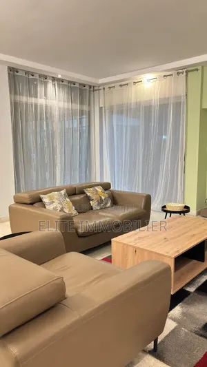 Meublé 3chbre Appartement dans Cocody Riviera Golf à Louer