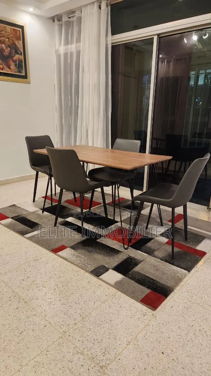Meublé 3chbre Appartement dans Cocody Riviera Golf à Louer