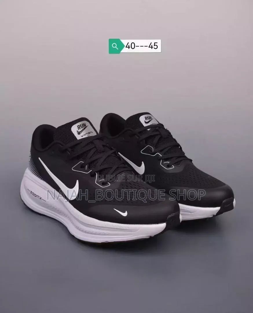 Nike Vomero 18,