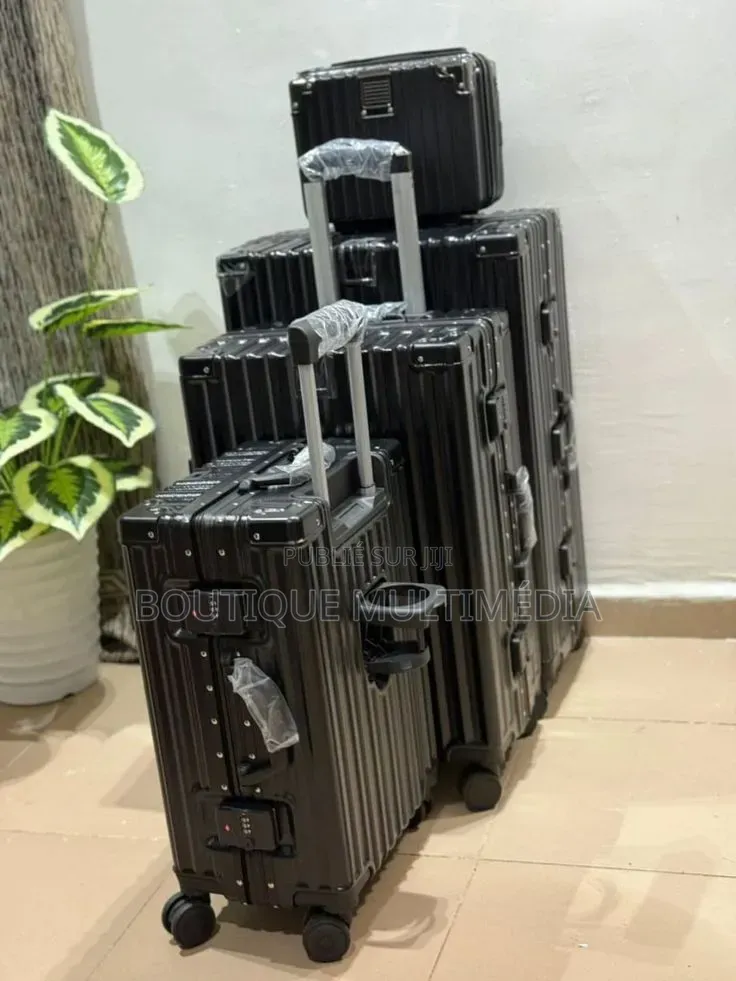 Set De 4 Valises Rigides Alu Frame Noir