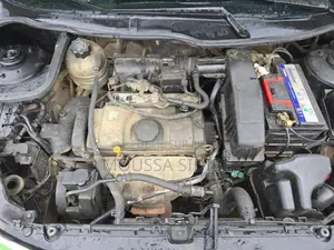 Peugeot 206 1.6 Coupe Cabriolet 2010 Vert
