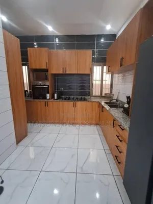 4chbre Villa dans Ibrahim, Cocody à Louer