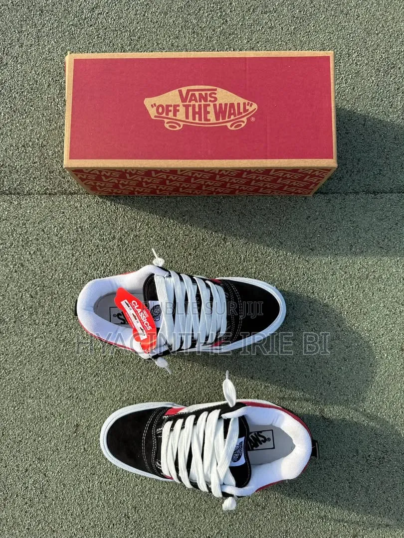 Vans Kun Skool. Authentique Original P39-45 Style, Confort Class
