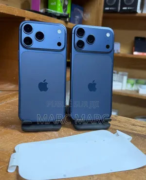 Nouveau Apple iPhone 17 Pro Max 256 GB Bleu