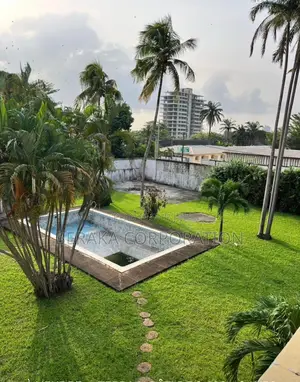 11chbre Villa dans Beraka Corporation, Le Plateau à Vendre