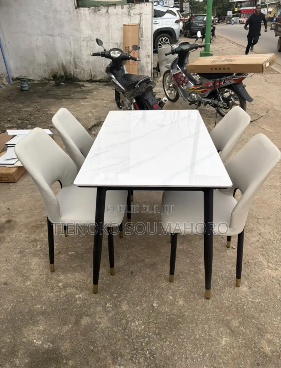 Tables À Manger Mabrée