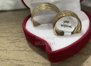 Bague Inoxydable Élégante