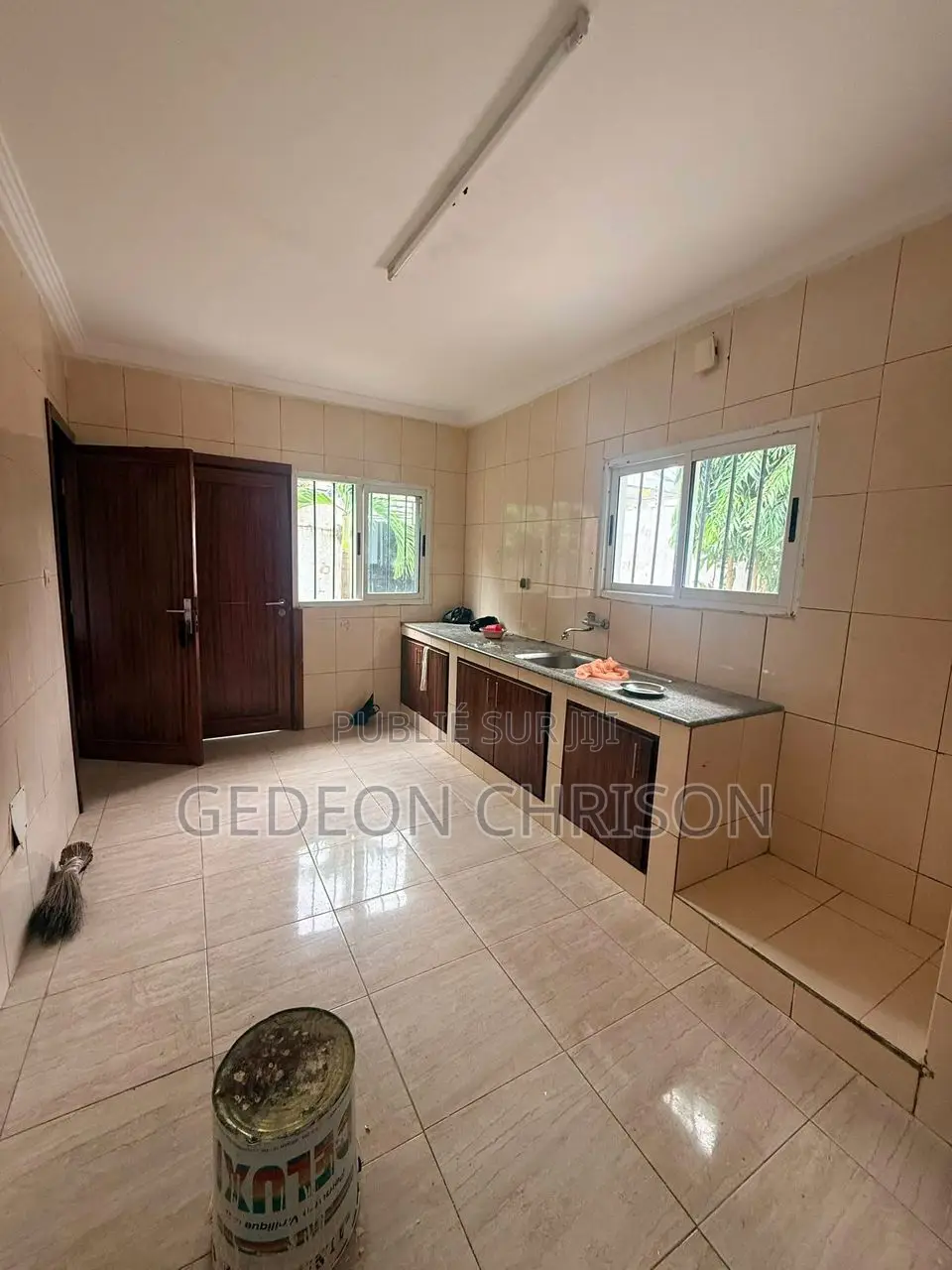 4chbre Villa dans Cocody à Louer