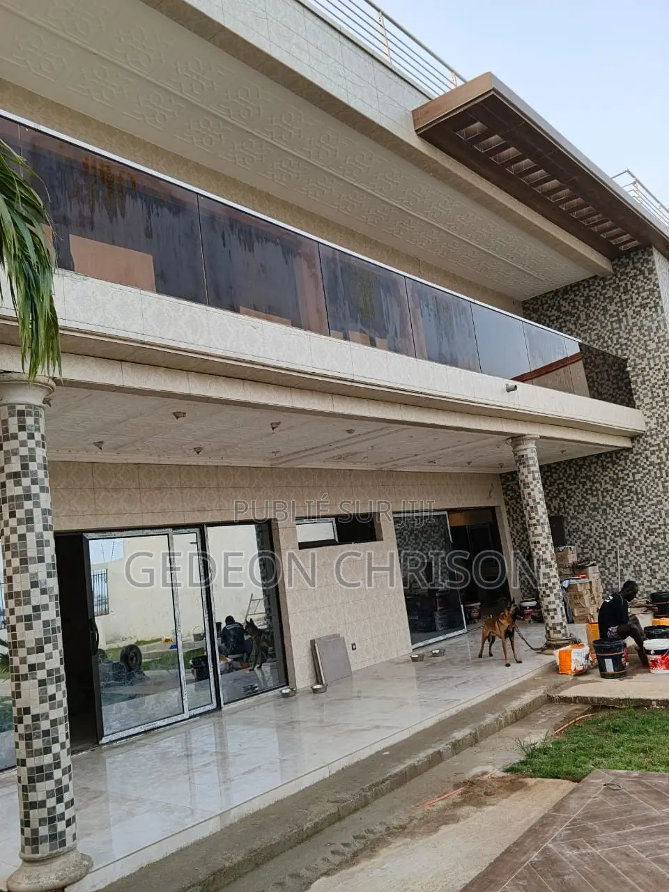 5chbre Villa dans Cocody à Vendre