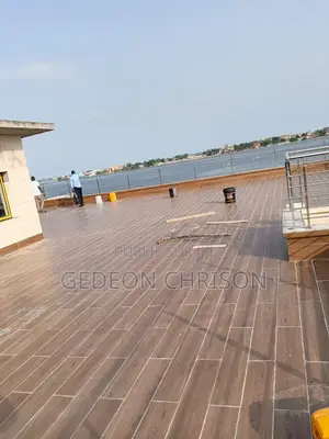 5chbre Villa dans Cocody à Vendre