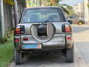 Toyota RAV4 2.5 4x4 2010 Argenté