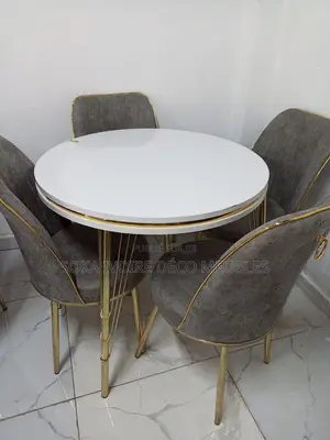 Table À Manger 4 Chaises