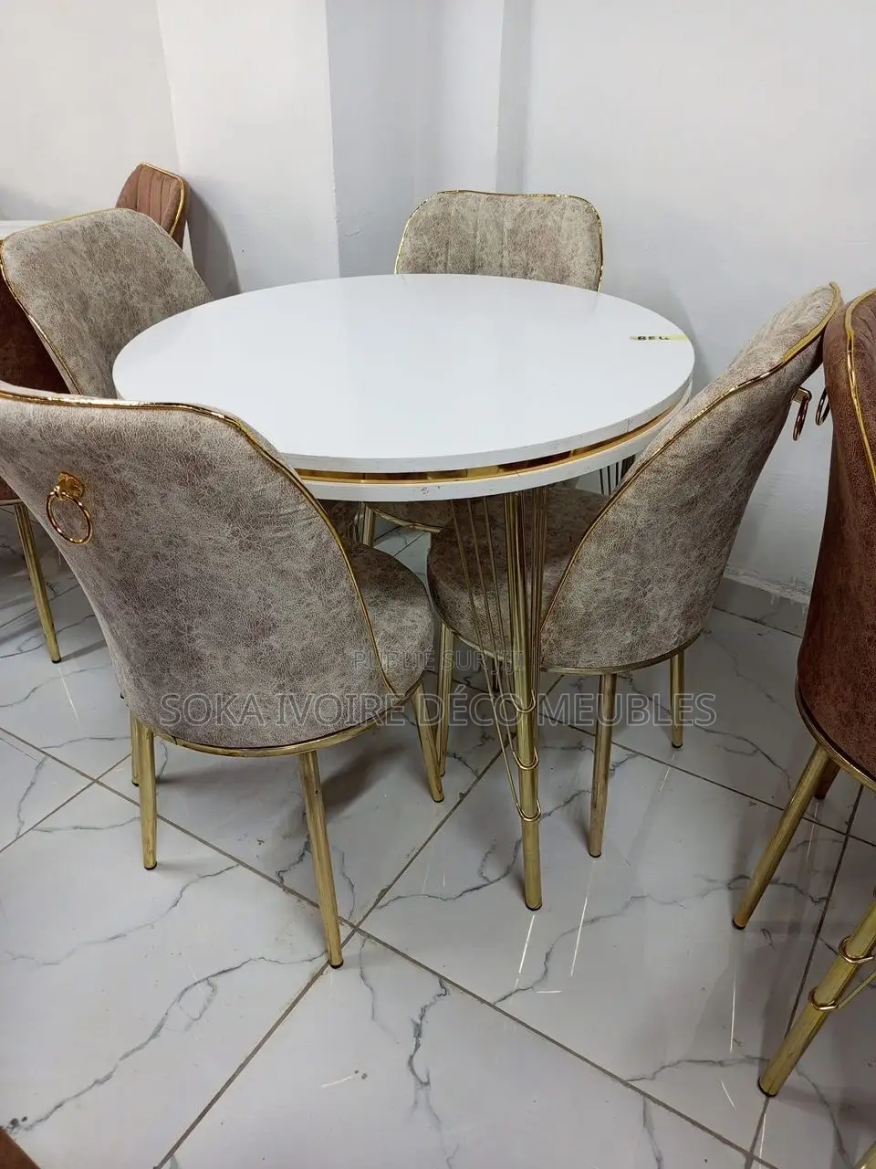 Table À Manger 4 Chaises