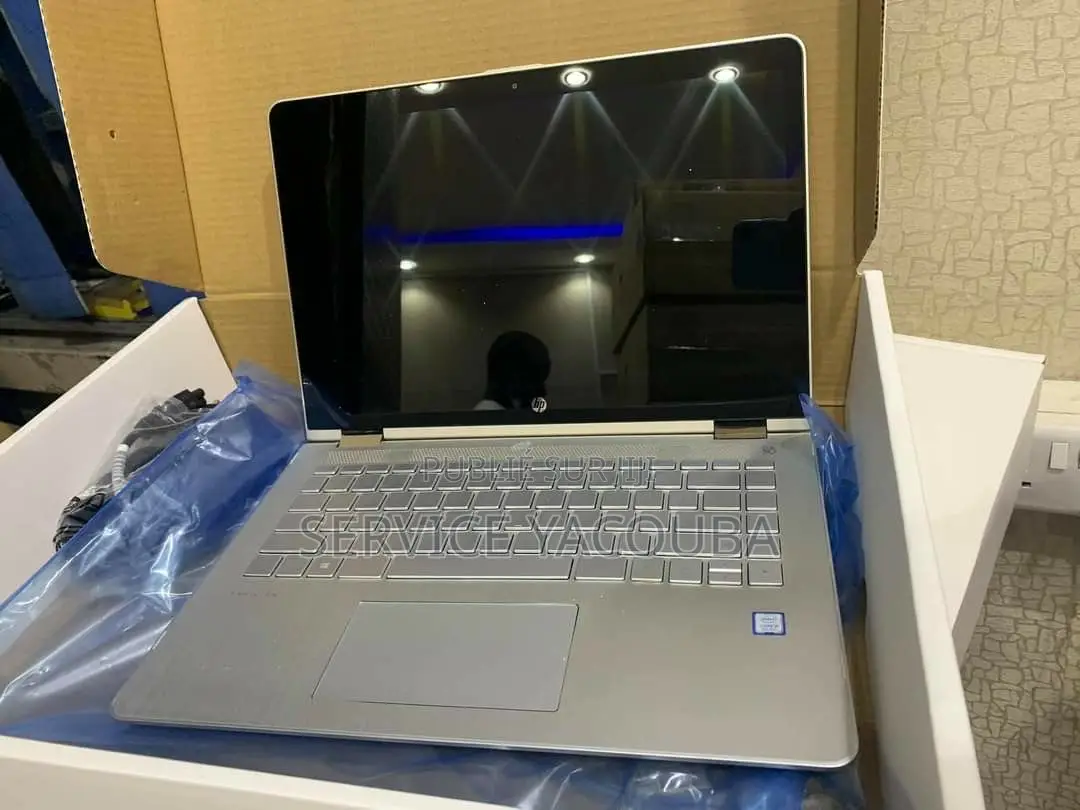 Nouveau HP 200 G4 All-in-One 32GB Intel Core i5 eMMC 512GB