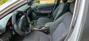 Mercedes-Benz C200 2001 Gris