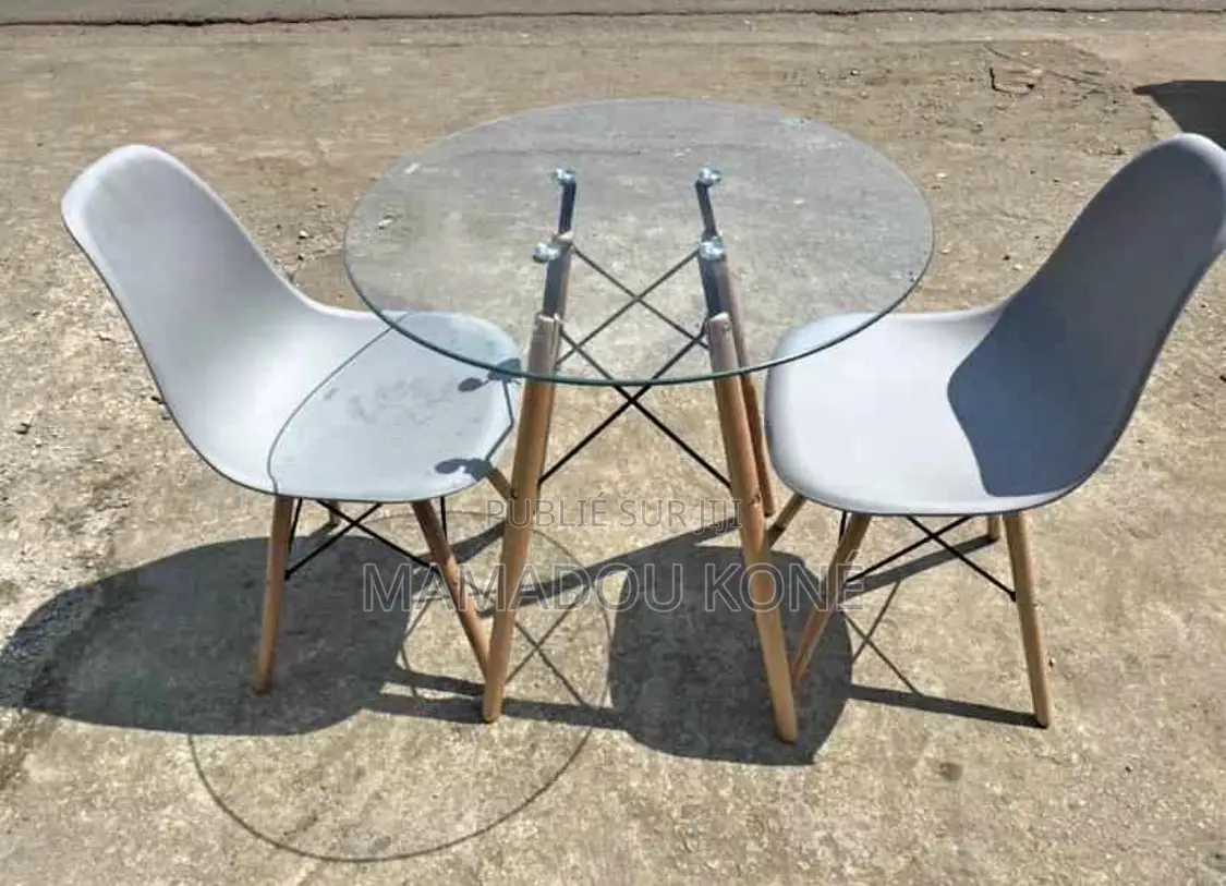 Table À Manger