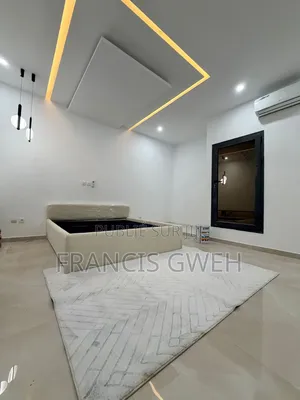 Meublé 3chbre Appartement dans Francis Gweh, Cocody à Vendre