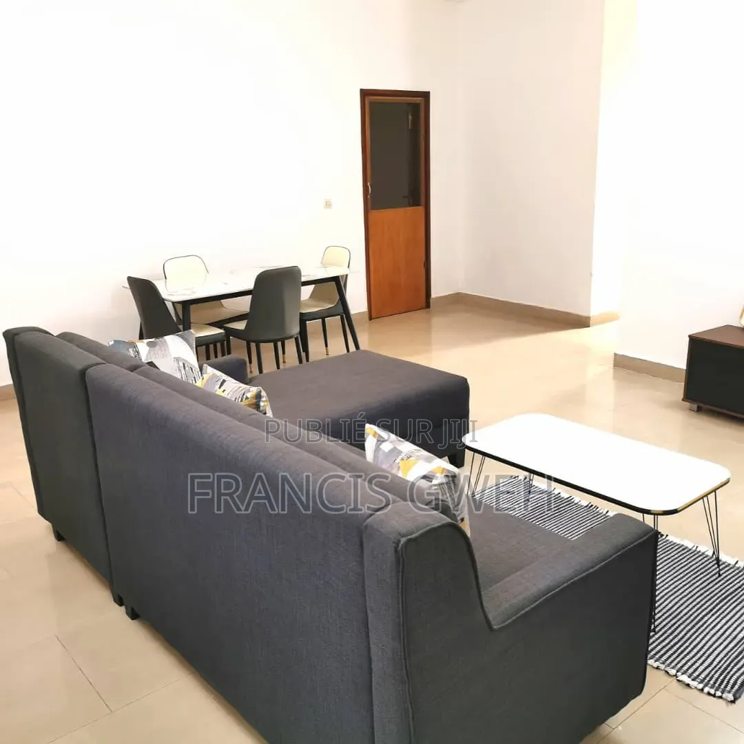 Meublé 1chbre Appartement dans Francis Gweh, Cocody à Louer