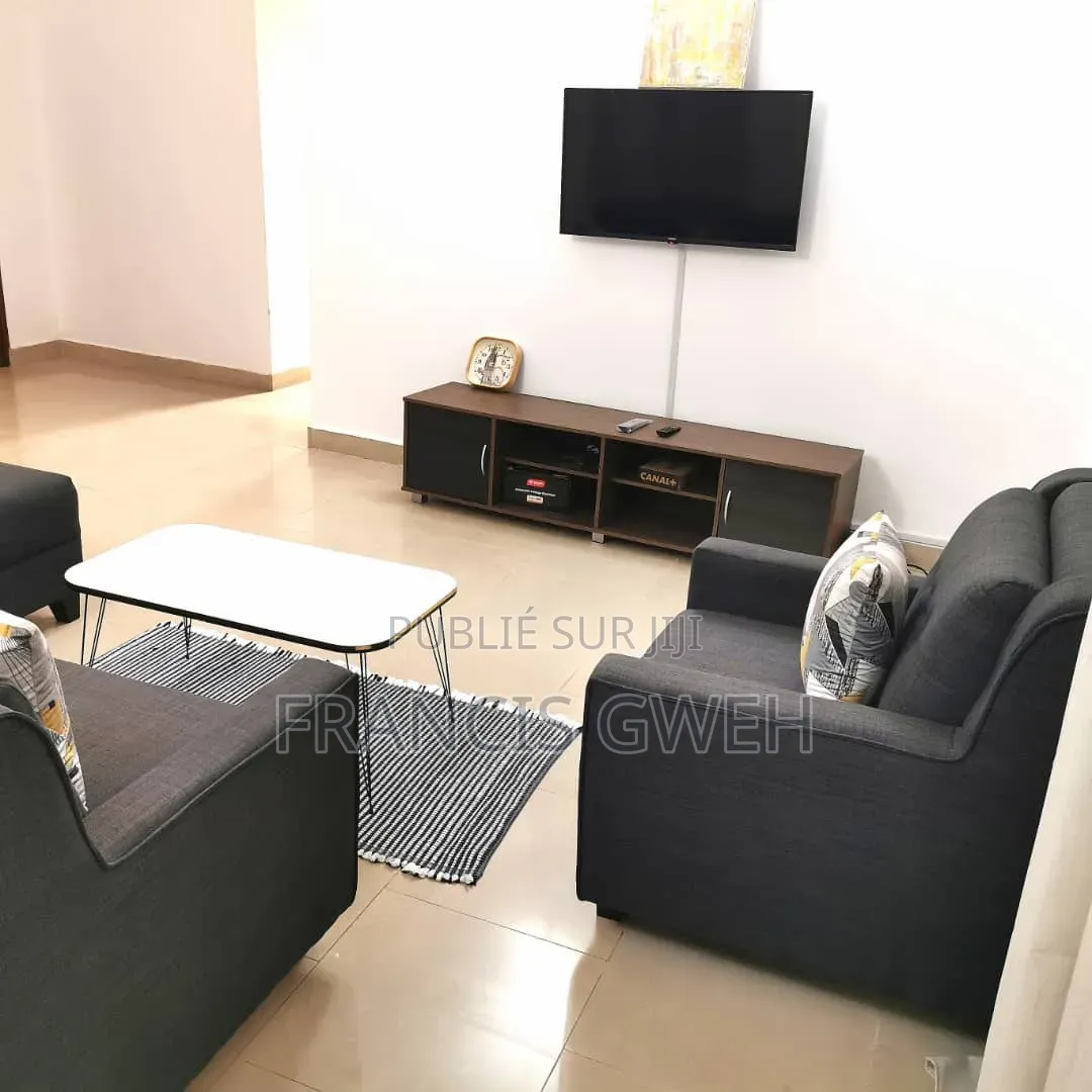 Meublé 1chbre Appartement dans Francis Gweh, Cocody à Louer