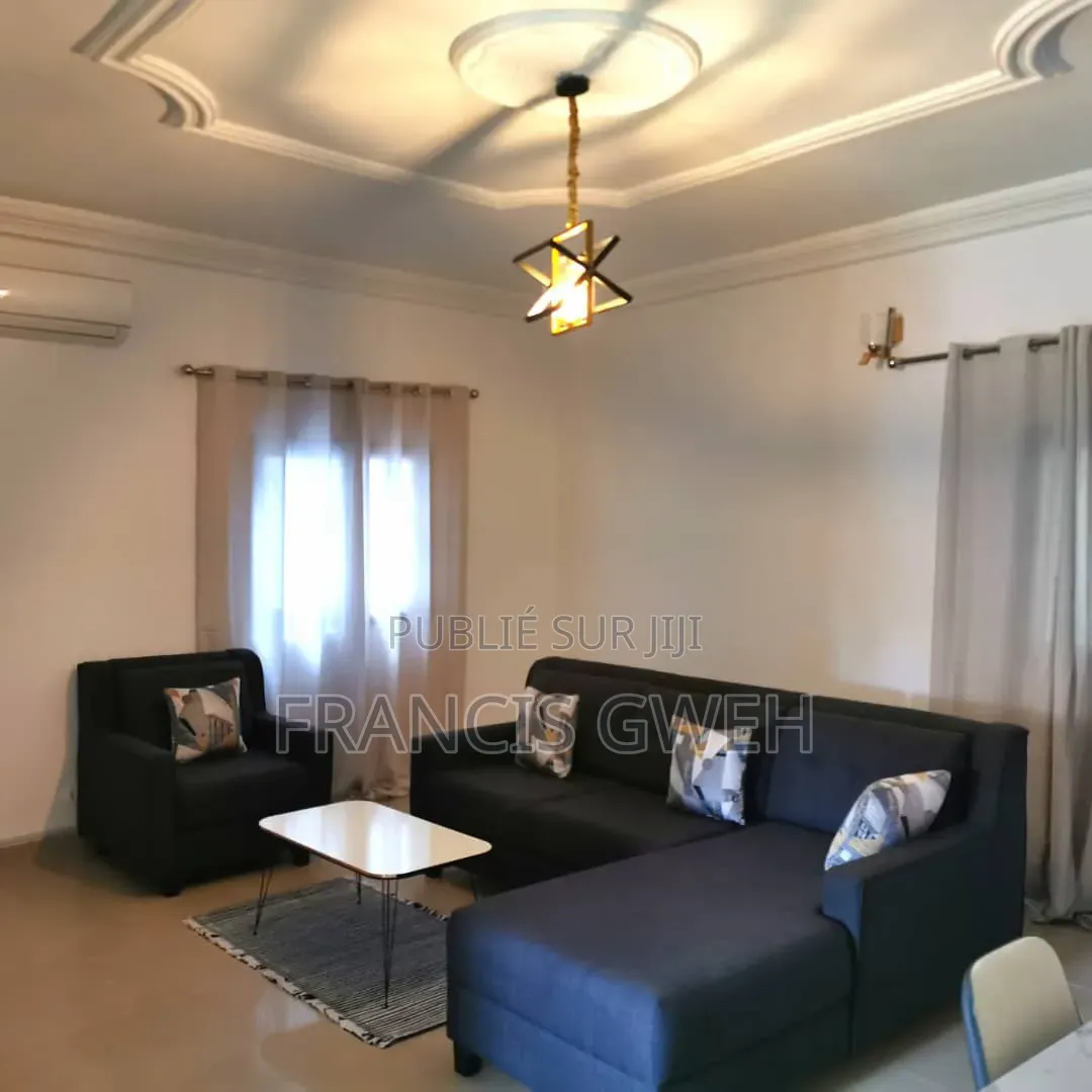 Meublé 1chbre Appartement dans Francis Gweh, Cocody à Louer