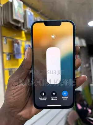 Nouveau Apple iPhone 13 128 GB Argenté