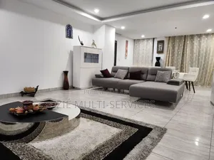 Meublé 5chbre Appartement dans Zié Multi-Service, Marcory à Vendre