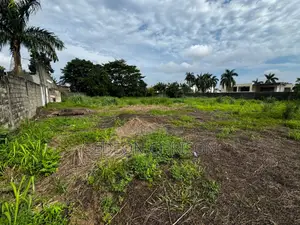 À Vendre — Terrain 2 000 M2 | Riviera Golf 4 Beverly Hills