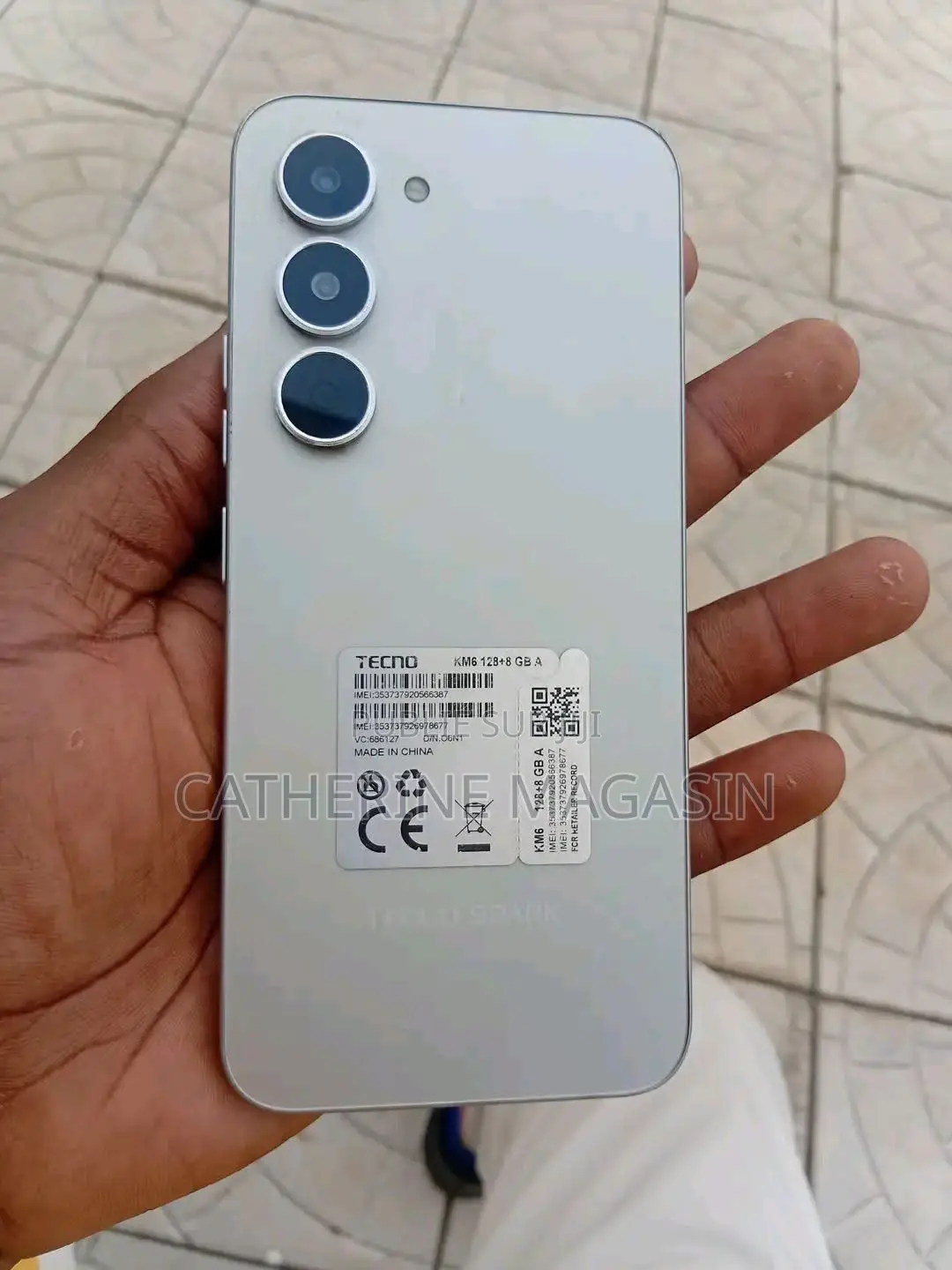 Nouveau Tecno Spark 40 256 GB Blanc