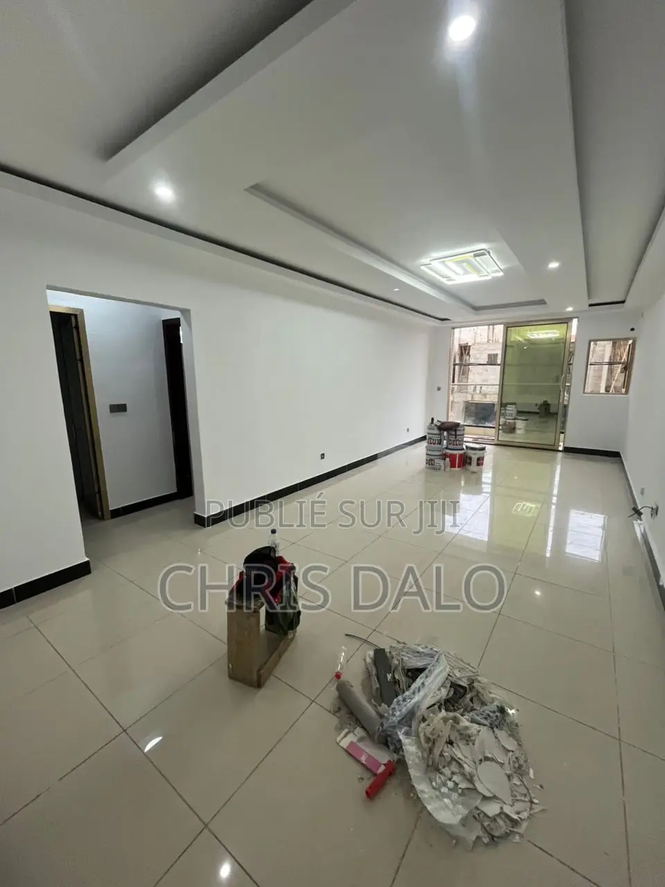 2chbre Appartement dans Dalo Davy, Cocody à Louer