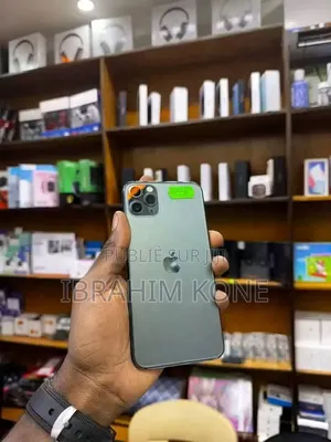 Nouveau Apple iPhone 11 Pro 256 GB Argenté