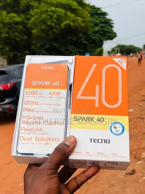Nouveau Tecno Spark 40 128 GB Bleu
