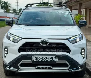 Toyota RAV4 2023 Blanc