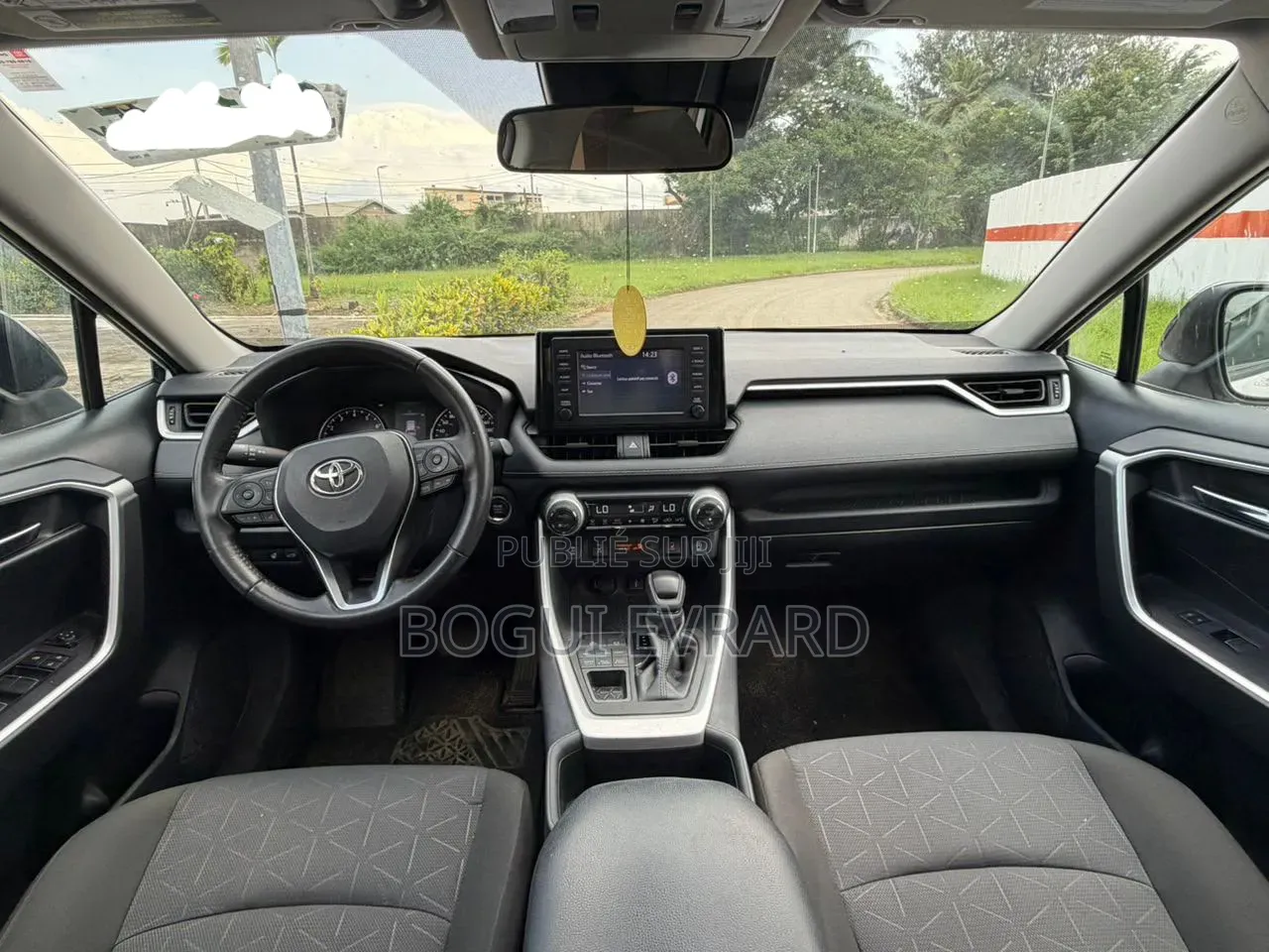 Toyota RAV4 2023 Blanc