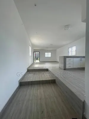 3chbre Villa dans Bingerville à Vendre