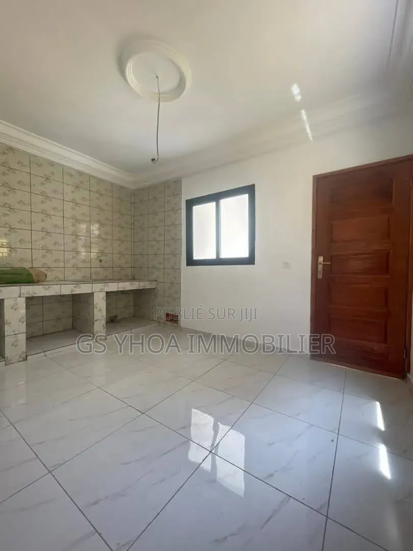 3chbre Villa dans Bingerville à Vendre