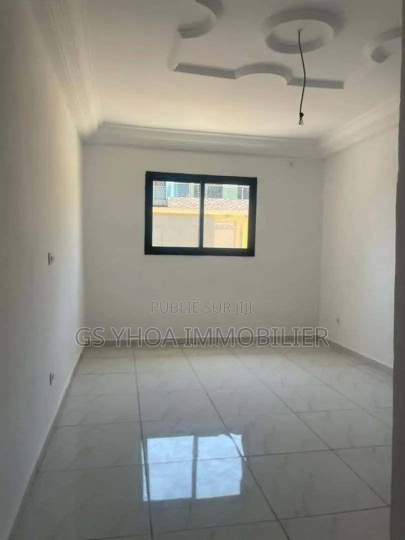 3chbre Villa dans Bingerville à Vendre