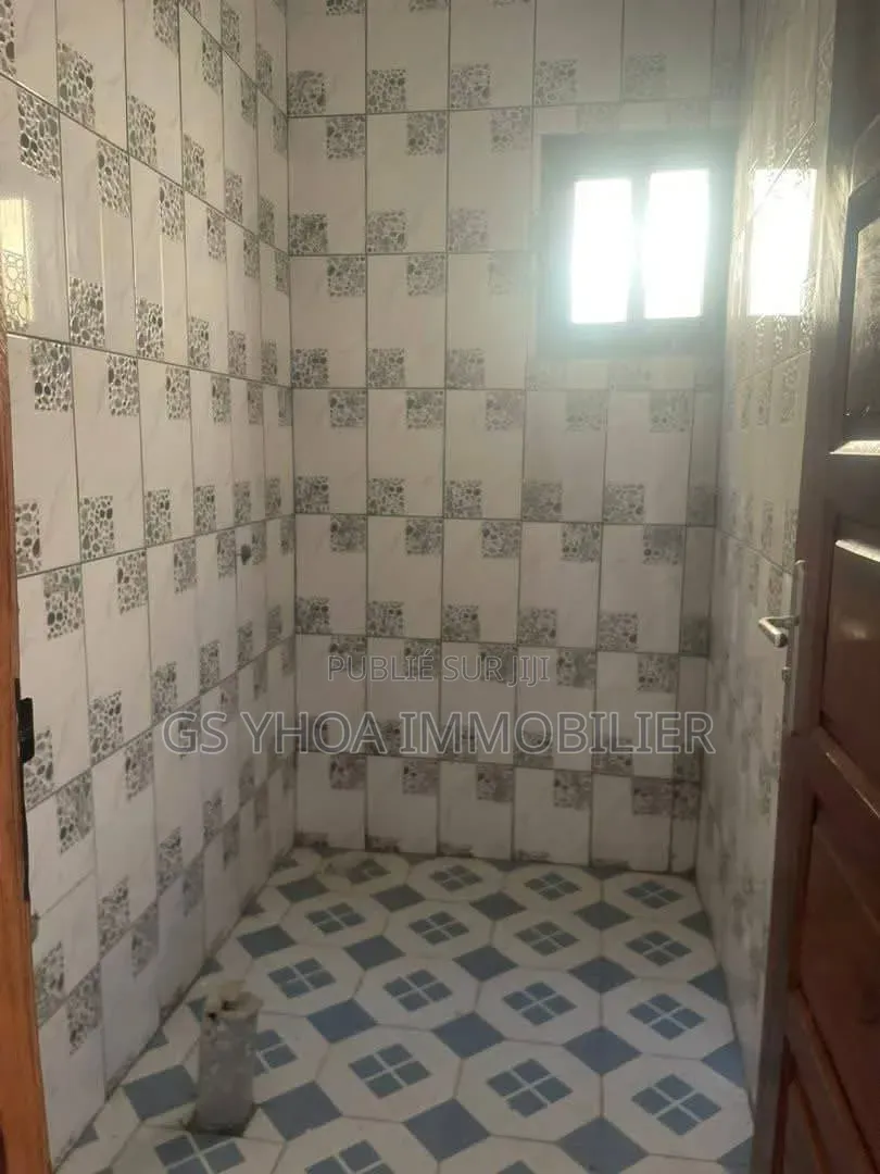 3chbre Villa dans Bingerville à Vendre