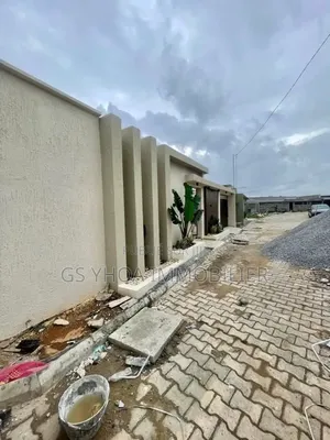 3chbre Villa dans Bingerville à Vendre