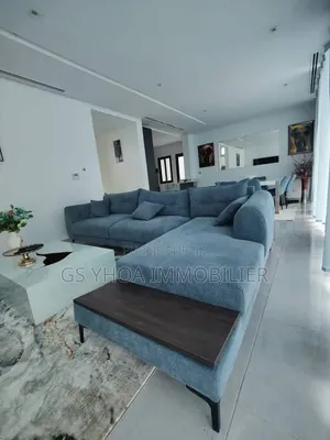 Meublé 3chbre Duplex dans Cocody à Vendre