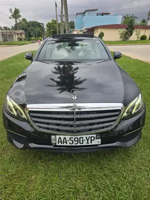 Mercedes-Benz E200 2019 Noir