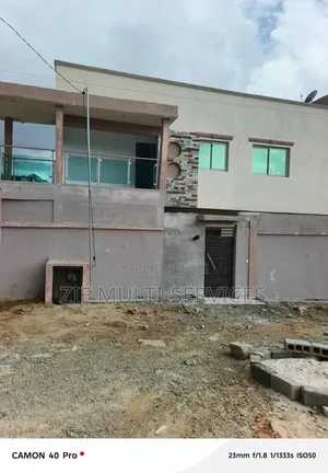 Meublé 5chbre Duplex dans Zié Multi-Service, Cocody à Vendre