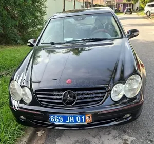 Mercedes-Benz CLK 2000 Noir